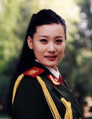 山西籍女歌手疑是谭晶(图，著名女歌手谭晶照片