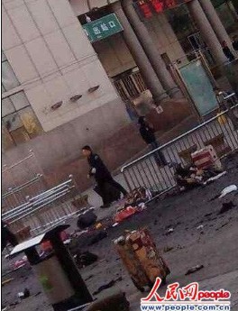 乌鲁木齐火车南站爆炸视频 乌鲁木齐火车南站爆炸事件现场视频