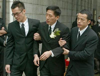 张国荣葬礼到火化