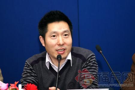 央视三人带走调查 是谁？央视带走调查的三人是谁资料身份照片背景图