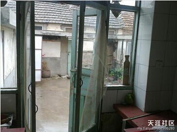 禽兽书记强奸我妈殴打我爸