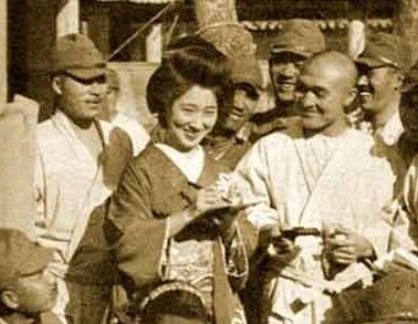 日本少女做慰安妇 美军在日本慰安妇图