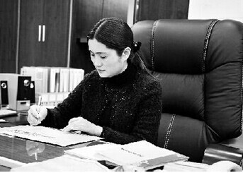 俞优静被抓 浙江美女老板俞优静被抓现场图
