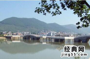 云南昭通鲁甸风景图片 