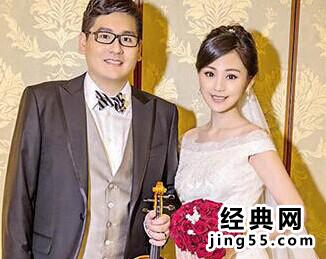 吴依洁婚纱照 台湾女主播吴依洁结婚照现场图