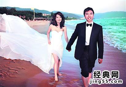 李念和老公结婚照图 李念老公前妻照片图李念和老公的生活照片